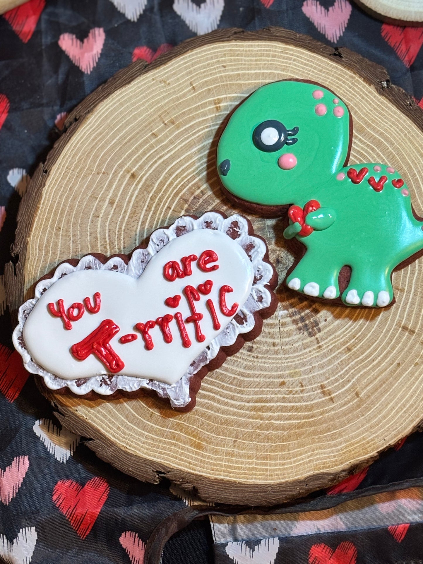 T Rex loves you